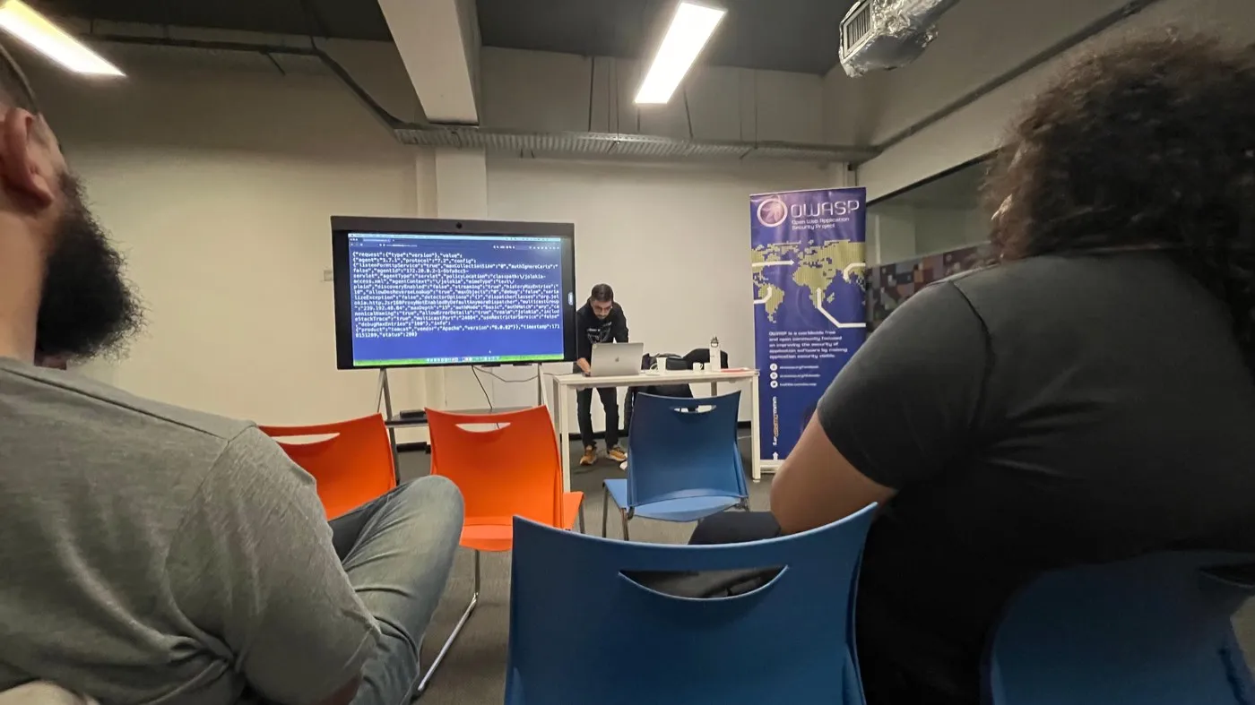 Foto 3 de 5: Meetup de junio 2024