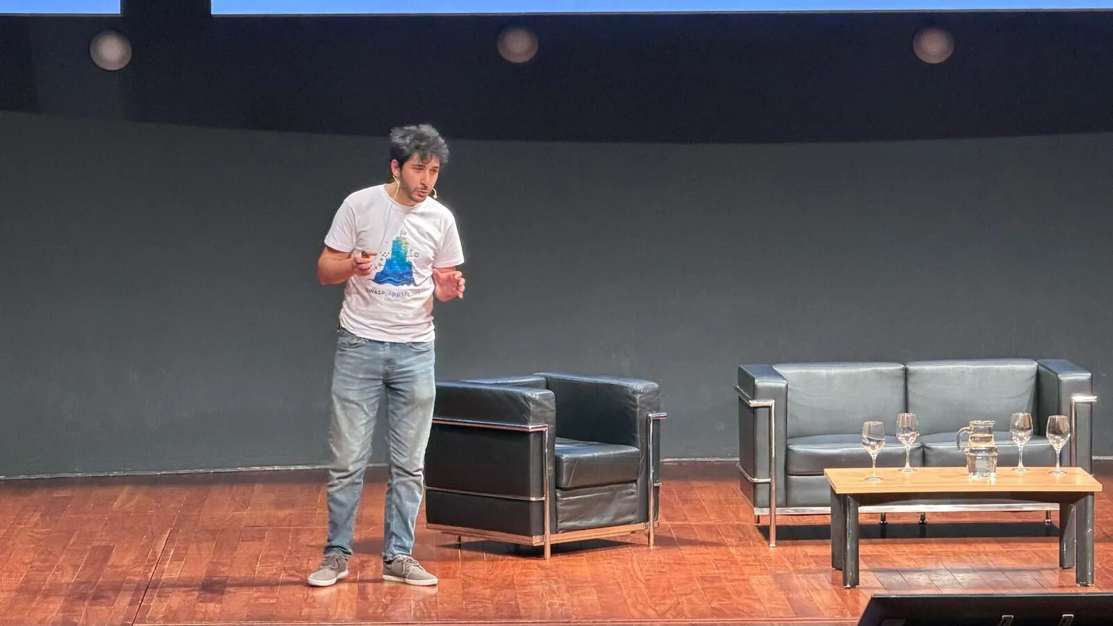 Foto 9 de 16: OWASP AppSec Days Uruguay 2025